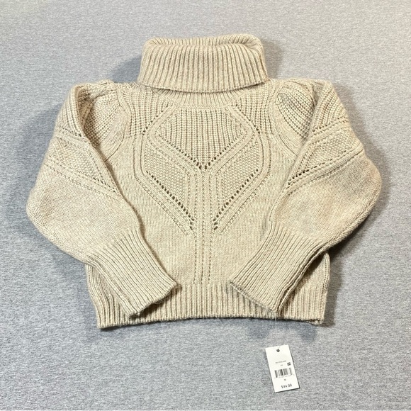 Ophelia Roe Sweater Women's M Beige Turtleneck Cable Knit Cozy Soft Cropped NWT - Picture 11 of 15